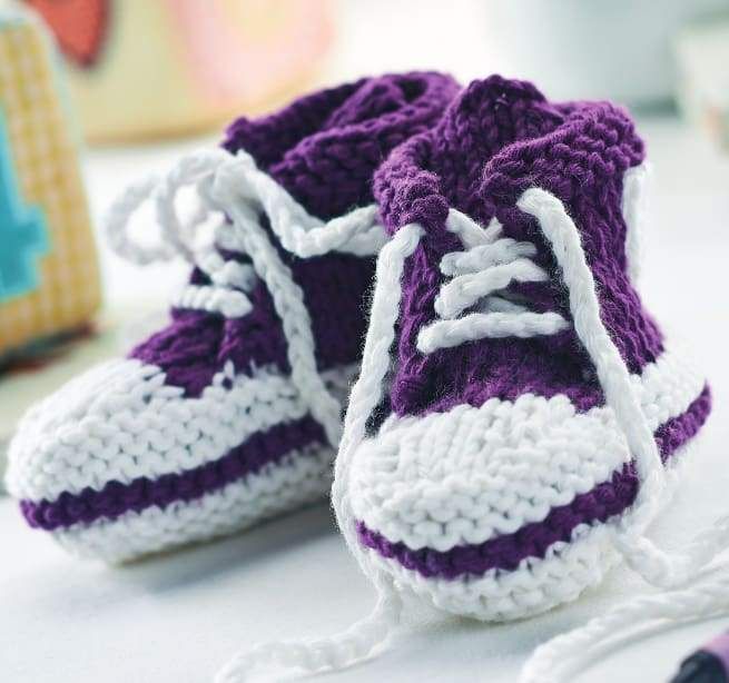 baby boy knitted booties