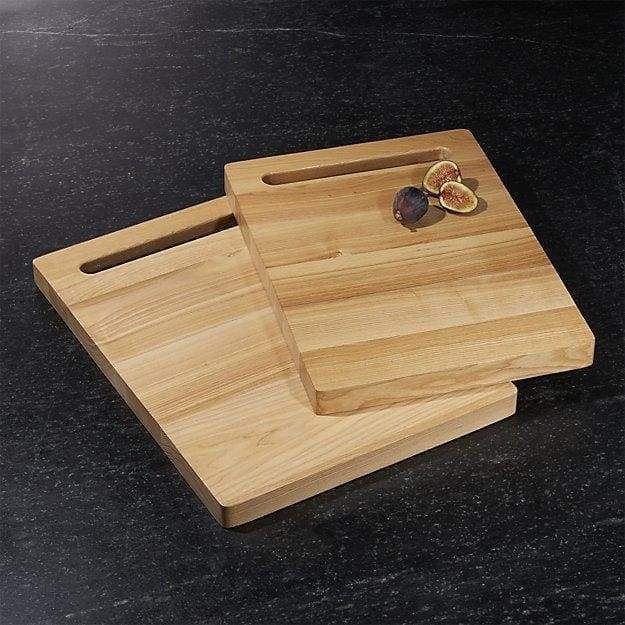 oak chopping board