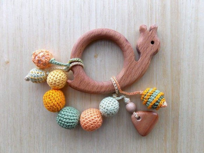 snail teether