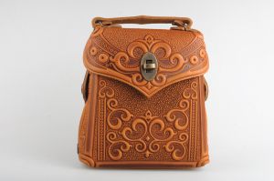 Brown genuine leather shoulder bag