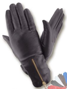  Ladies black leather gloves
