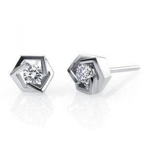 White goold diamond earrings for women