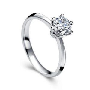 Gold engagement diamond ring for women