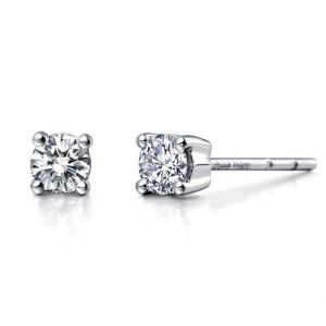 Beautiful diamond stud earrings