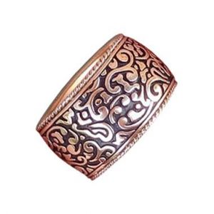 Wide women's gold ring