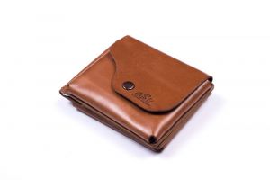 Men's brown wallet