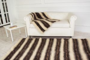 Small wool rug "Cozy home"