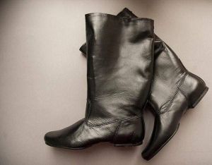Black dance shoes