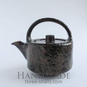 Ceramic teapots "Harmony"