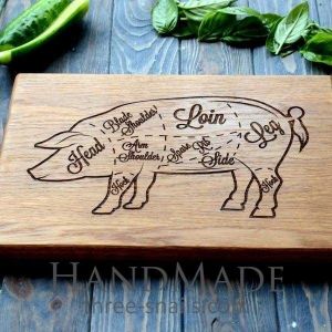 Cutting board with pig