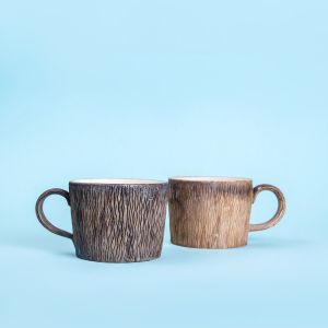 Textured coffee mug