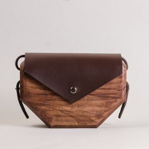 Beige leather wood bag