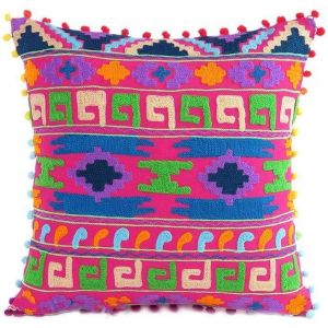 Embroidered decorative pillow pink