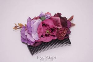 Flower girl hair accessories. Hair comb "Purple sunset"