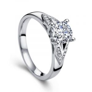 White gold diamond engagement ring