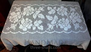 Hand Crochet Tablecloth "Flower Bunch"