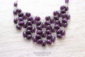 Handcrafted Chunky Necklace "Arden lilac"