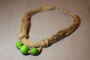 Handcrafted Jute Necklace "Gooseberry"