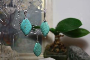 Handmade jewelry set (earrings and pendant) "Aztec spirit"