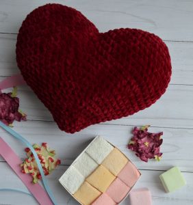 Big crochet heart