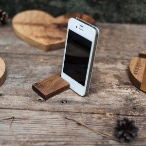 Iphone and tablet wood stand "Hook"