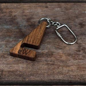 Iphone and tablet wood stand "Key chain"