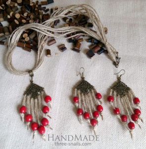 Necklace and earrings set "Paradise apples"