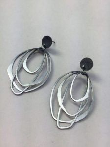 Oval modern geometric earrings