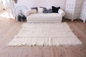 Pure white wool throw rug for living room "White silence"