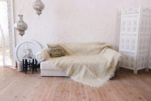 Soft blanket made of pure white wool "Ice-cream"