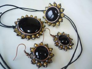 Vintage jewelry set "Black gold"