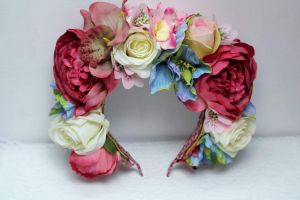 Wedding floral rose crown "Romantic date"
