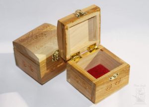 Wood carving handmade box "Gift"