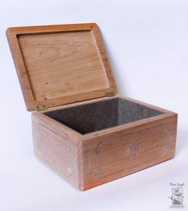 Wooden box "Girls secret"