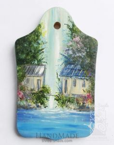 Wooden cutting board "Houses vis-a-vis"
