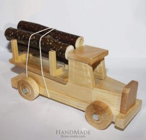 Wooden toy "Woodcutter"