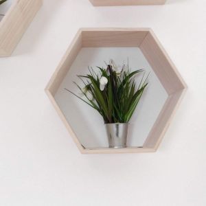 Wooden wall shelf "Hexagon"