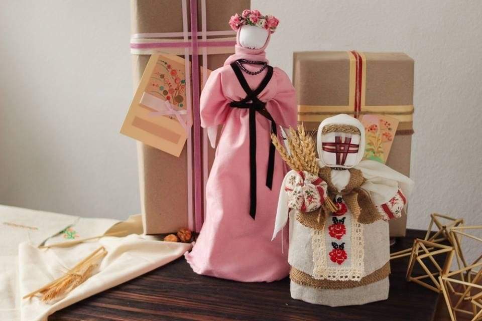 Кукла-мотанка: история появления и традиции изготовления
