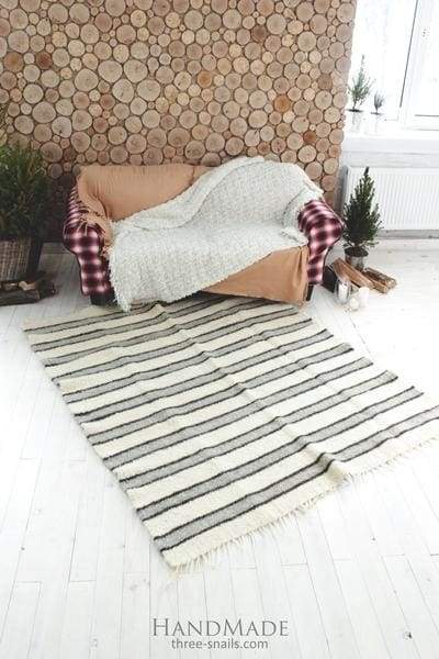 striped rug