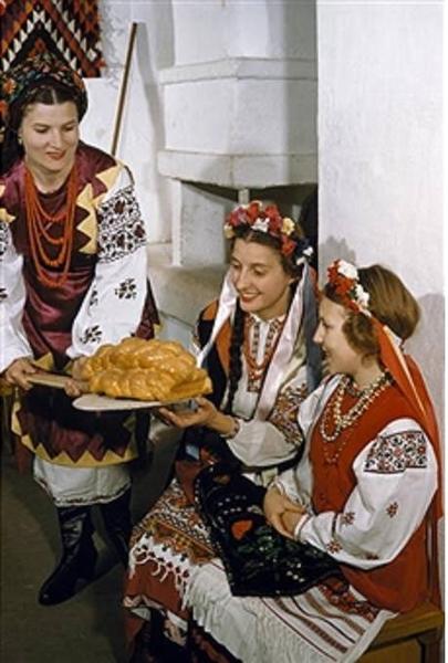 ukrainian national costume