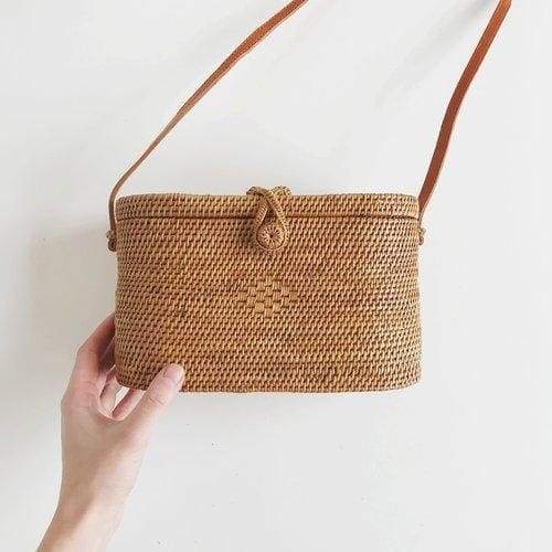 whicker rattan basket bag