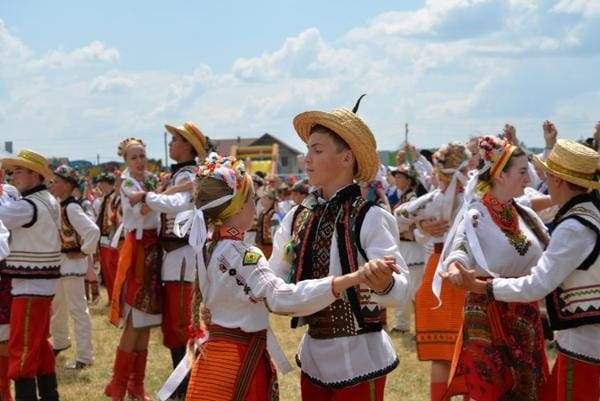 Carpathian highland dance