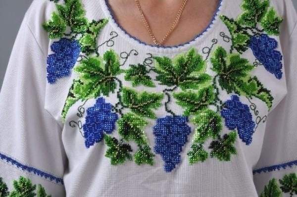 Grapes embroidery